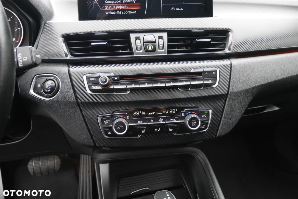 BMW X1 xDrive25d Advantage sport - 24