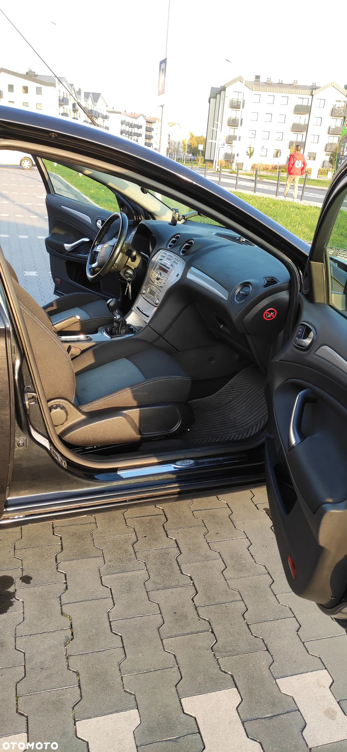 Ford Mondeo 1.8 TDCi Ghia - 7