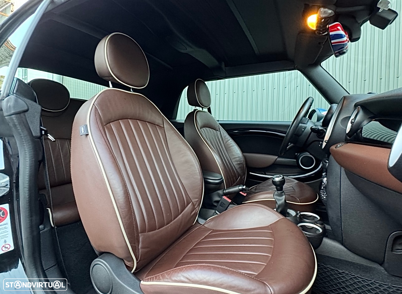 MINI Cabrio Cooper D - 15