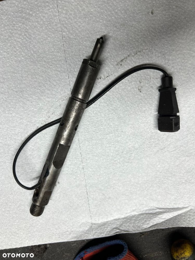 Wtrysk paliwa sterujący Mercedes sprintera 2.9d - 1