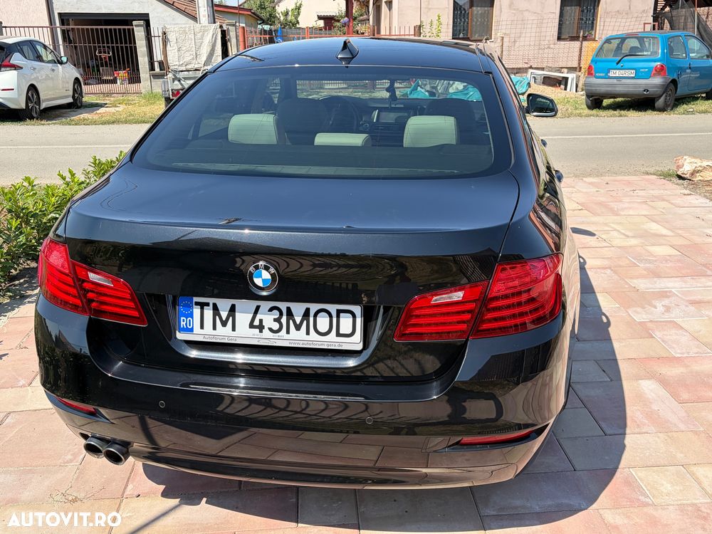 BMW Seria 5 520d AT - 4