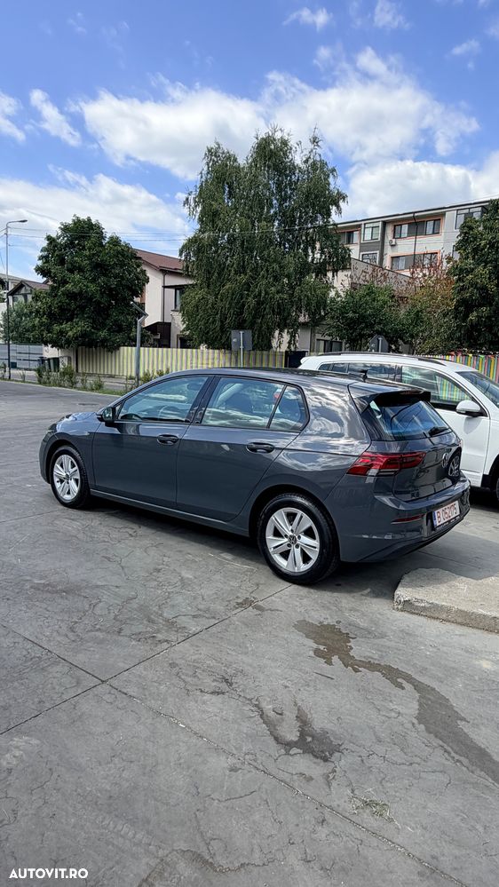 Volkswagen Golf - 12