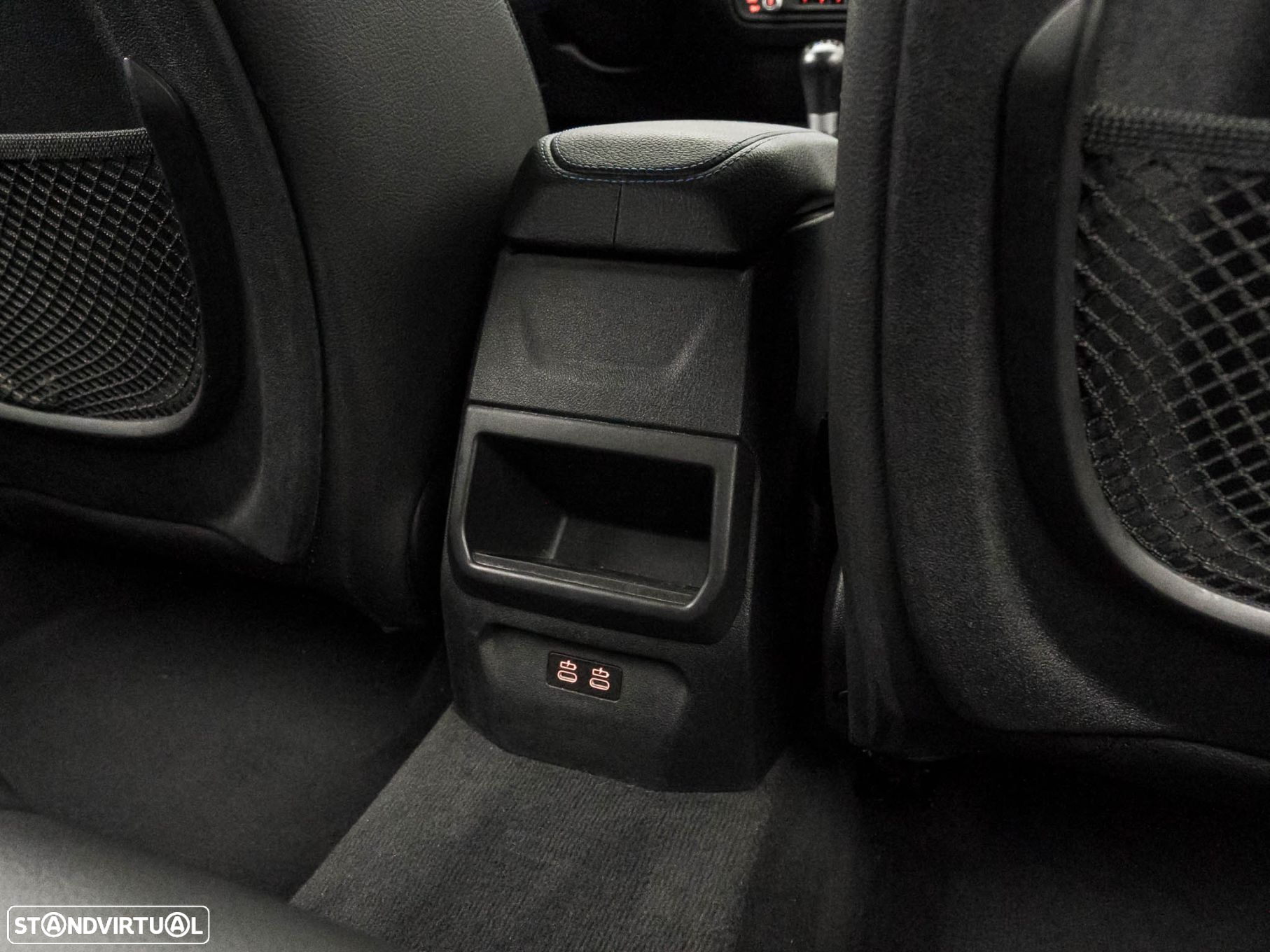 BMW 116 d Pack Desportivo M - 39