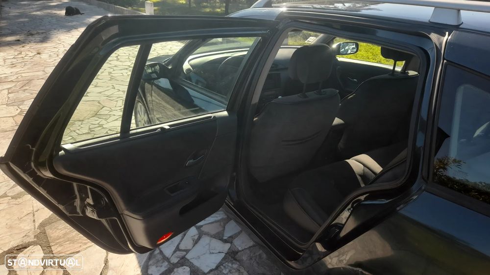 Renault Laguna Break 1.6 Privilége - 26