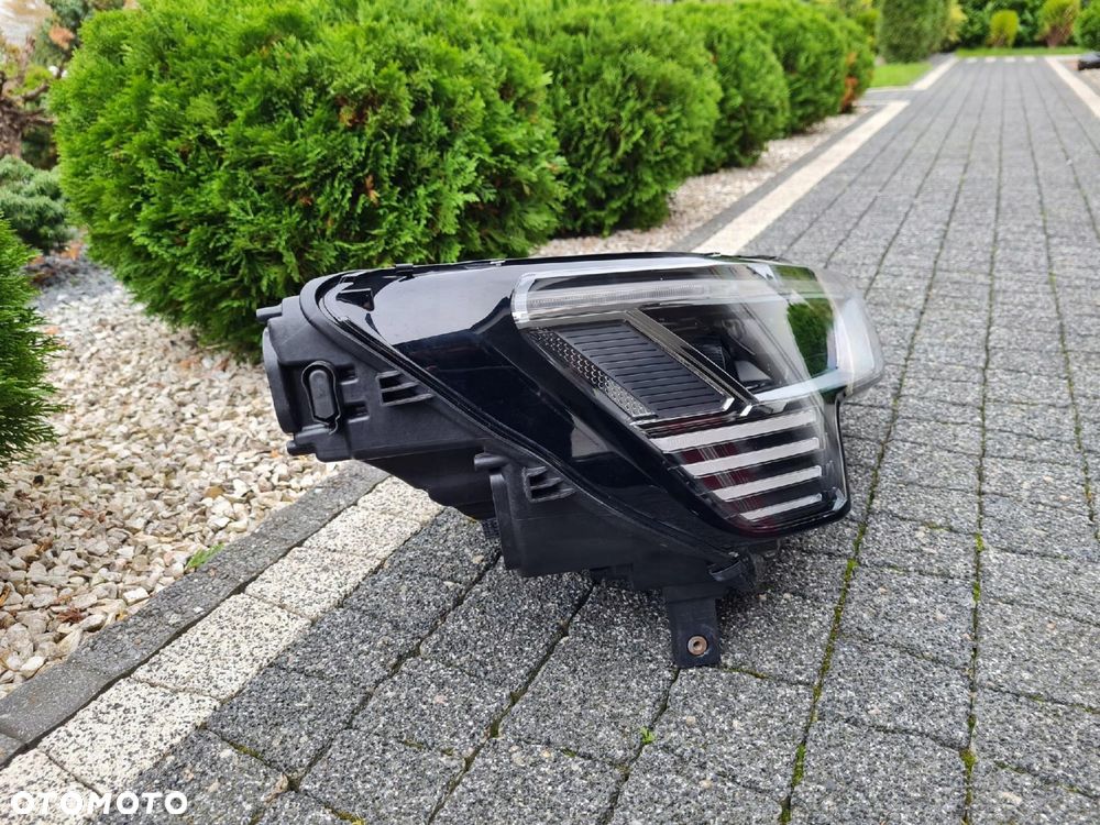 Audi E Tron Q8 E TRON 4KE Prawa Full Led DIGITAL MATRIX LIGHT 4KE941036 - 3