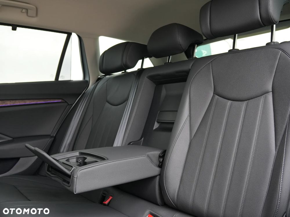 Skoda Superb 2.0 TDI SCR 4x4 L&K DSG - 37
