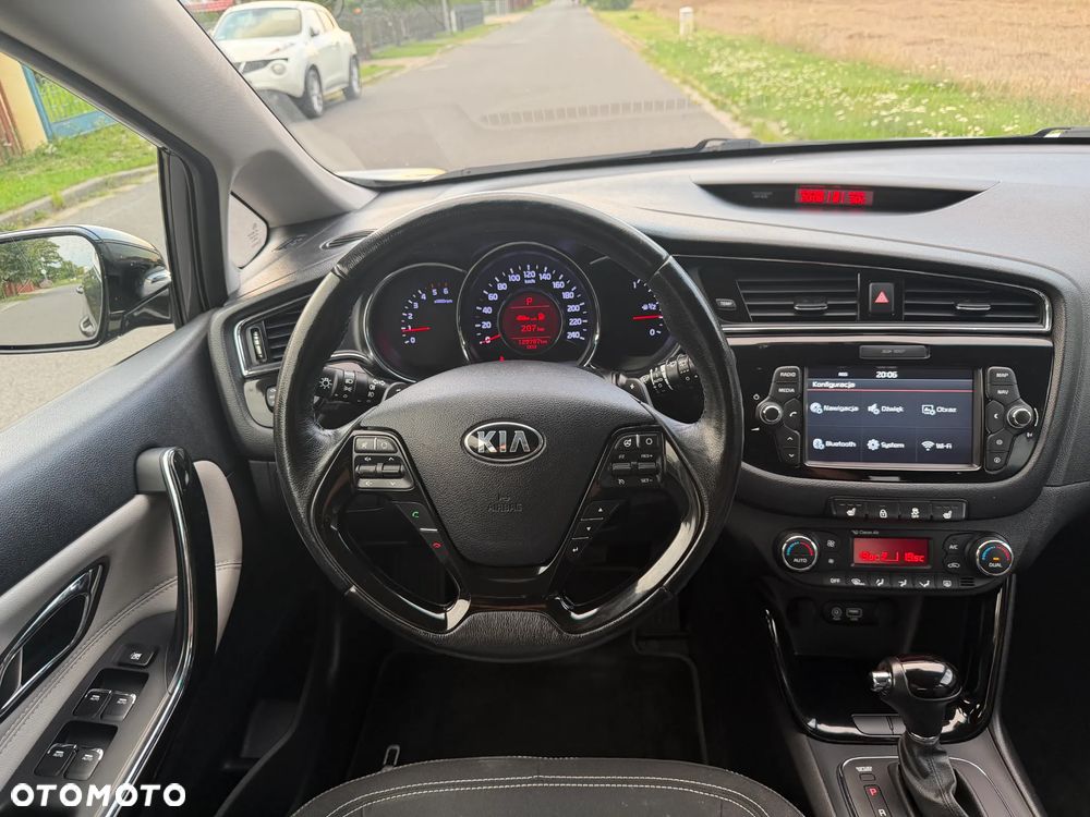 Kia Ceed 1.6 CRDi 136 DCT ISG GT Line - 26
