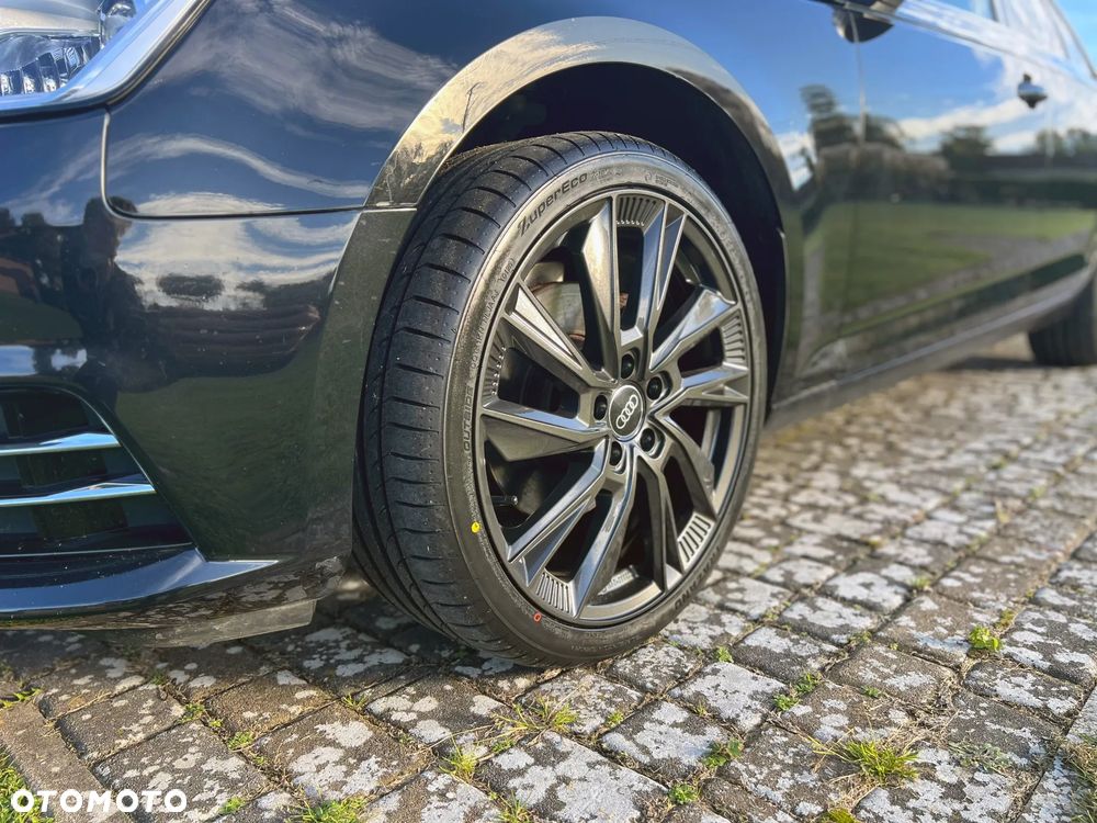 Audi A4 Avant 2.0 TFSI ultra S tronic - 13