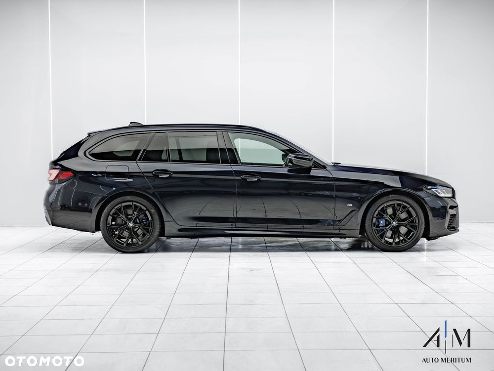 BMW Seria 5 540i xDrive - 10