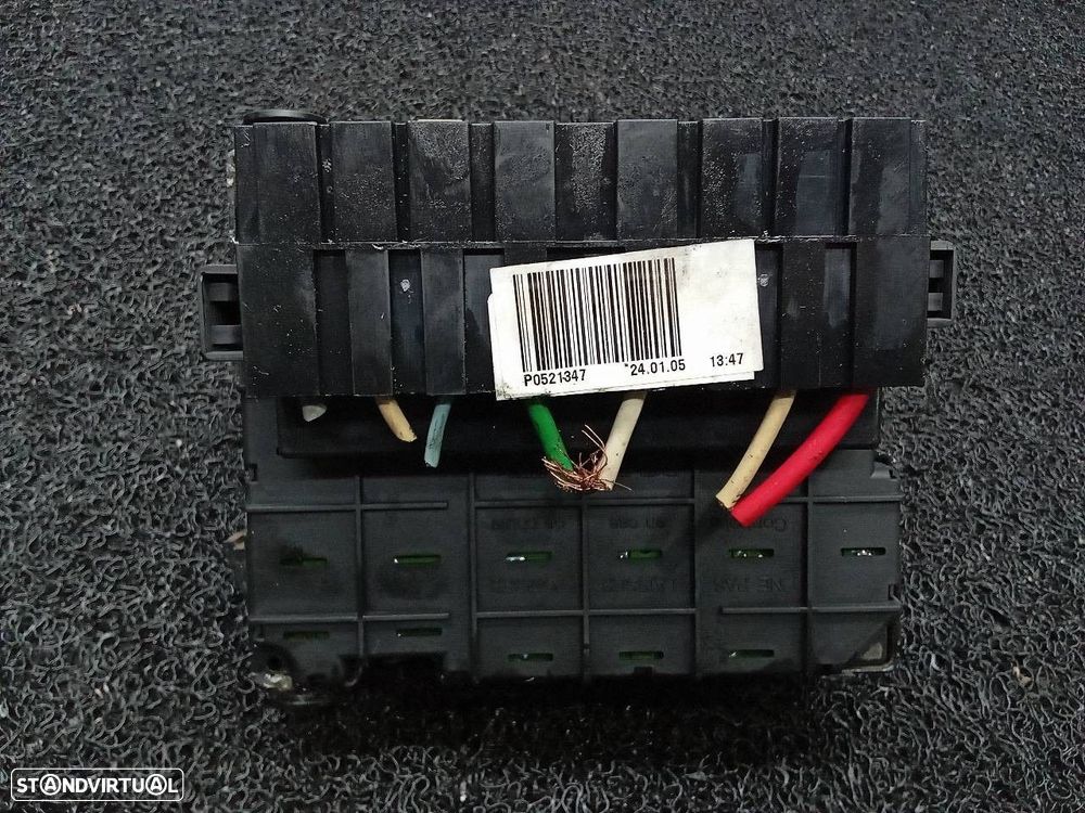 CAIXA RELÉS / FUSÍVEIS PEUGEOT 307 BREAK 2005 - 1