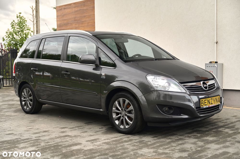 Opel Zafira 1.6 - 16