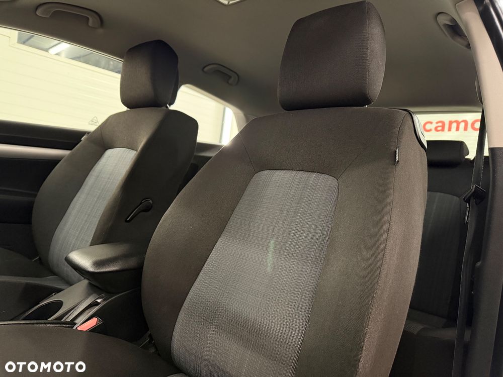 Kia Ceed 1.6 Crdi Comfort + - 29