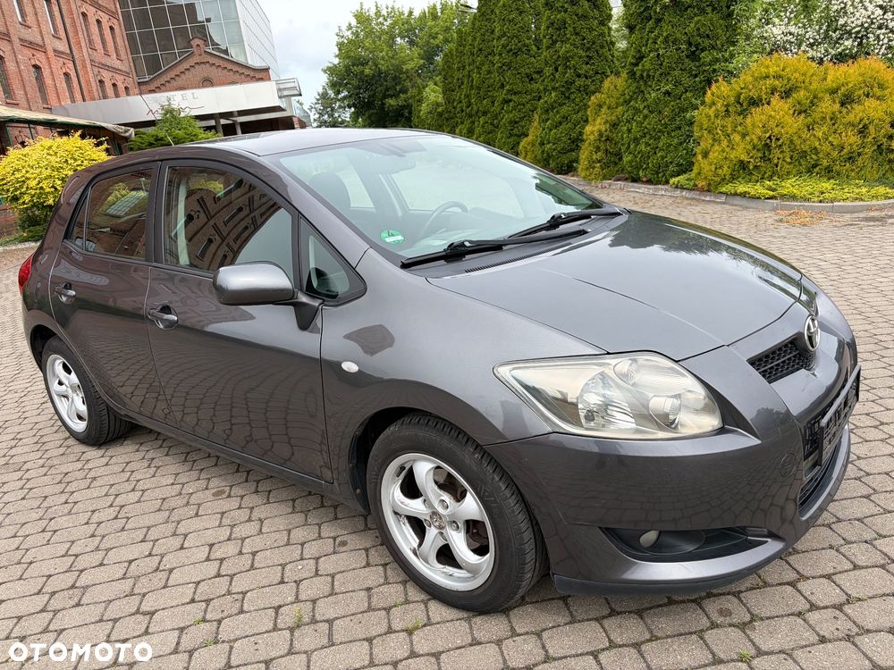 Toyota Auris 1.6 VVT-i Terra Start - 16