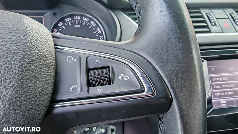 Skoda Octavia 1.6 TDI DPF Elegance - 18
