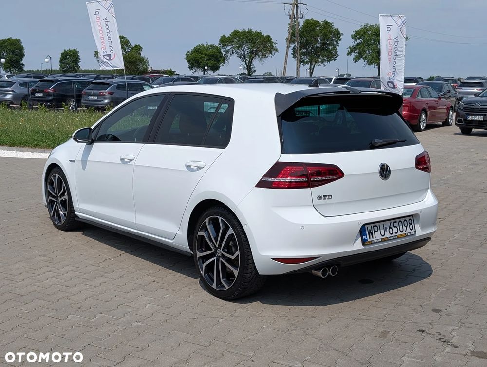 Volkswagen Golf GTD (BlueMotion Technology) DSG - 12