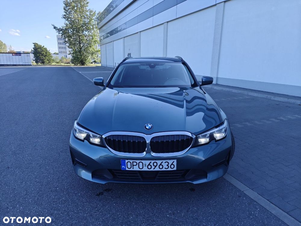BMW Seria 3 320d MHEV Advantage - 2