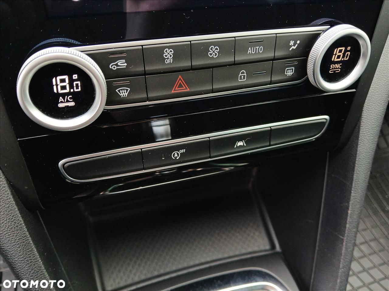 Renault Megane 1.3 TCe FAP Intens EDC - 16