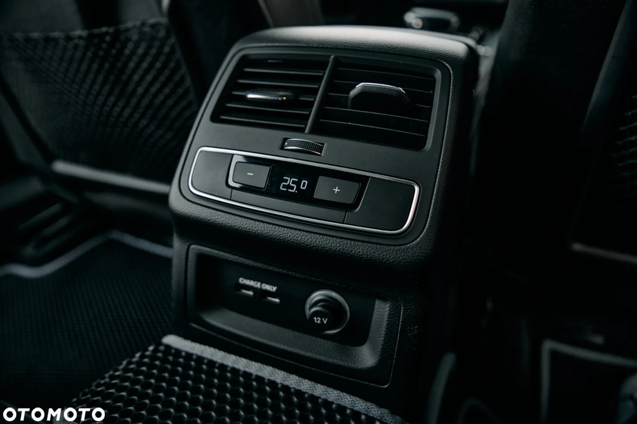 Audi A4 - 25