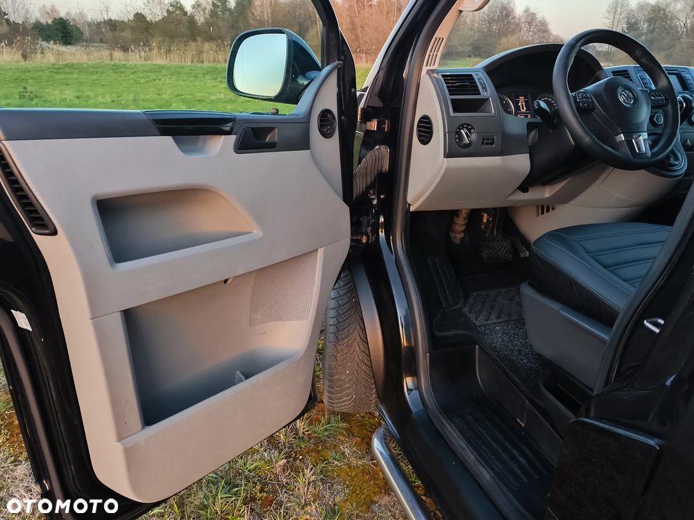 Volkswagen Transporter - 30