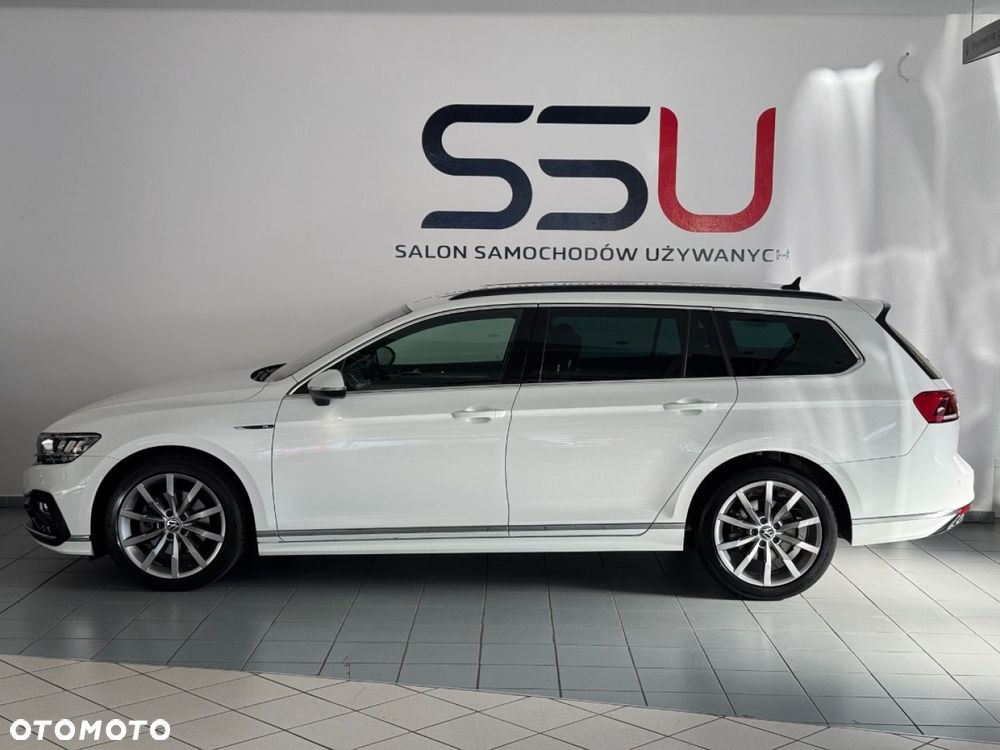 Volkswagen Passat - 12