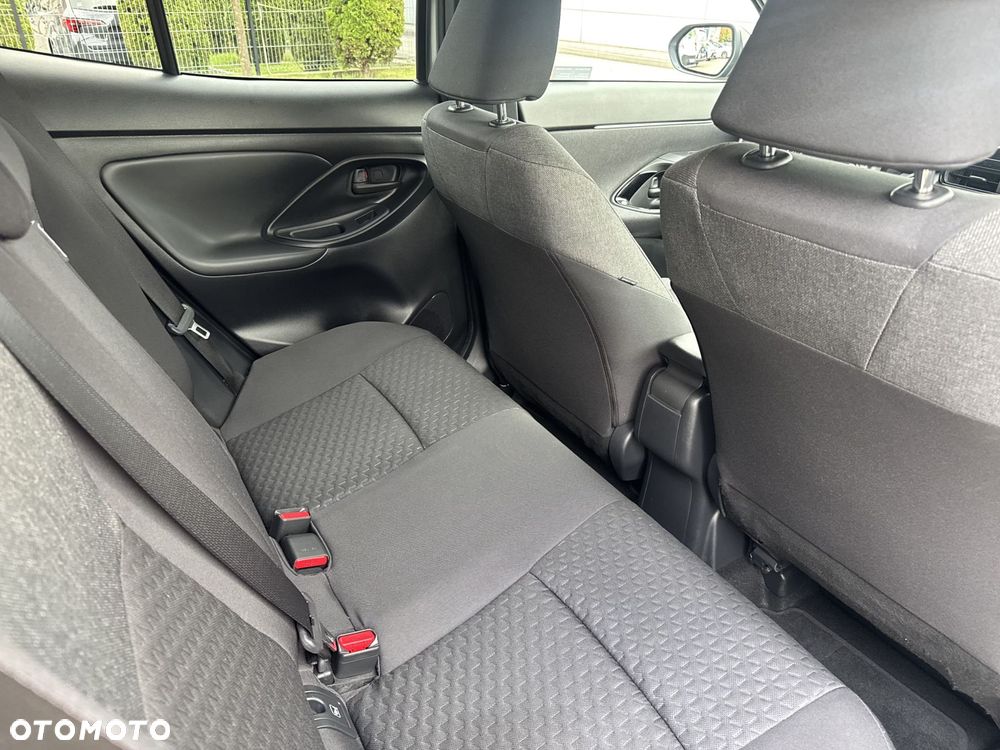 Toyota Yaris Cross Hybrid 1.5 Style - 19