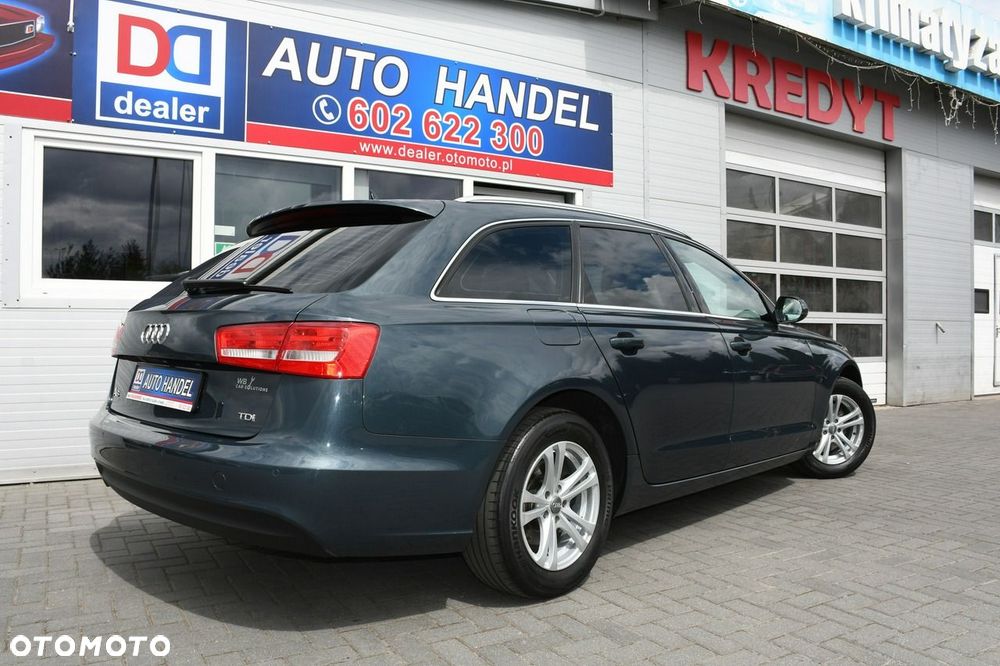 Audi A6 Avant - 11