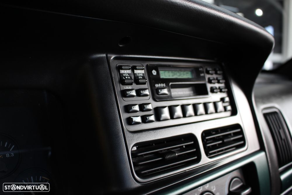 Jeep Grand Cherokee 2.5 TD Laredo - 44