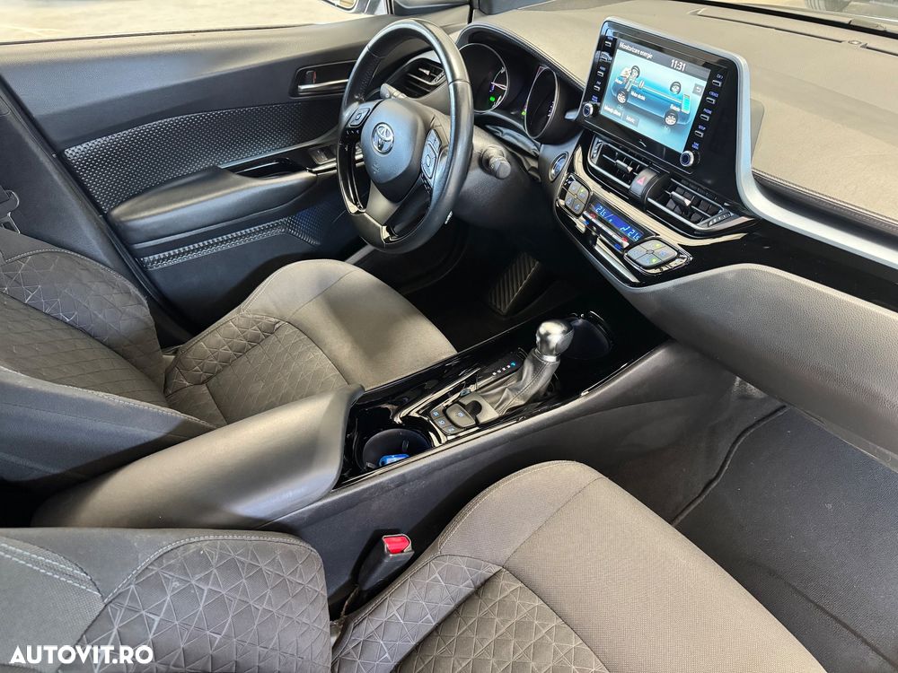 Toyota C-HR 1.8 HSD 122 CP 4x2 CVT C-lassy - 18