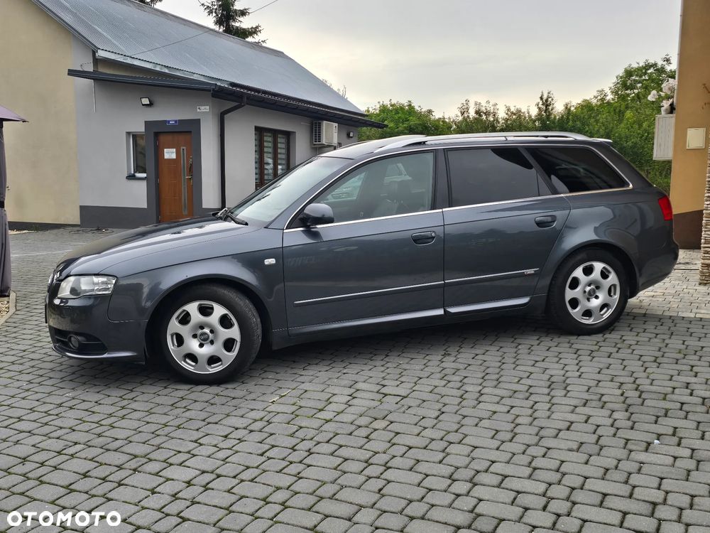 Audi A4 Avant 2.0 TDI - 4