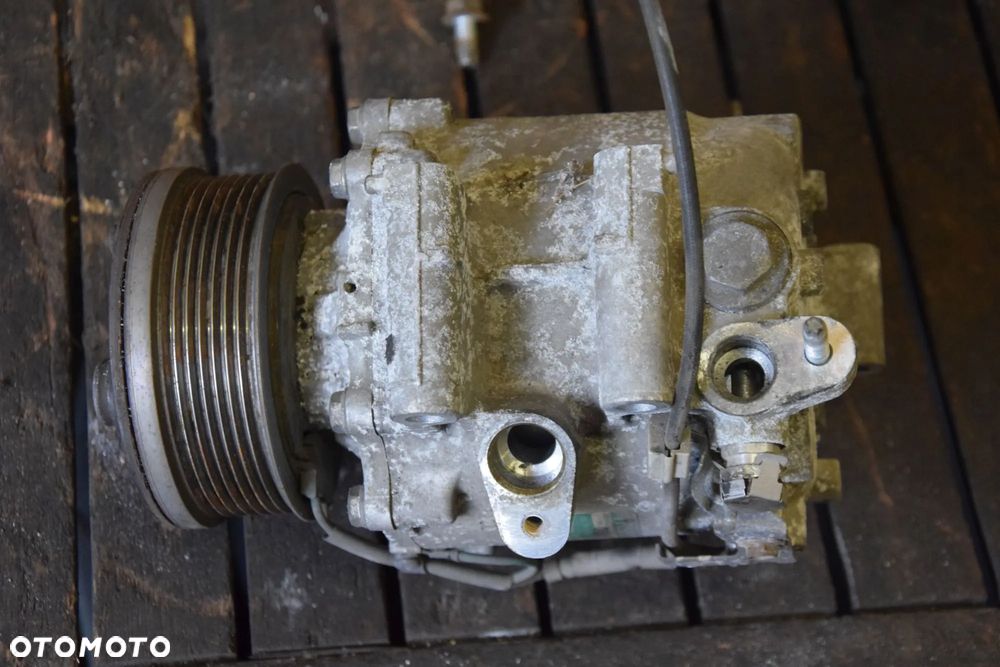 Honda Civic VIII UFO 06-11 1.8 Kompresor sprężarka klimatyzacji Stan BDB 38800-RNC-Z020-M2 Sanden TRSE07 - 5