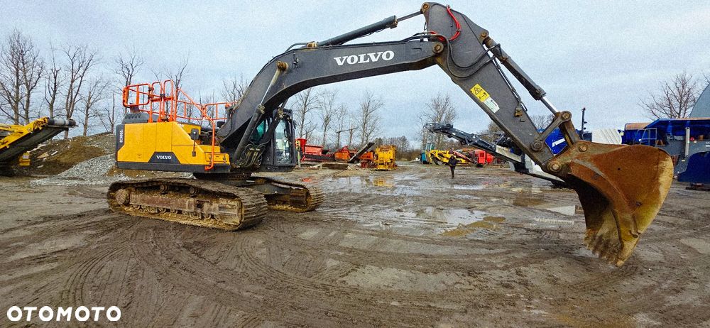 Volvo EC 300EL - 5