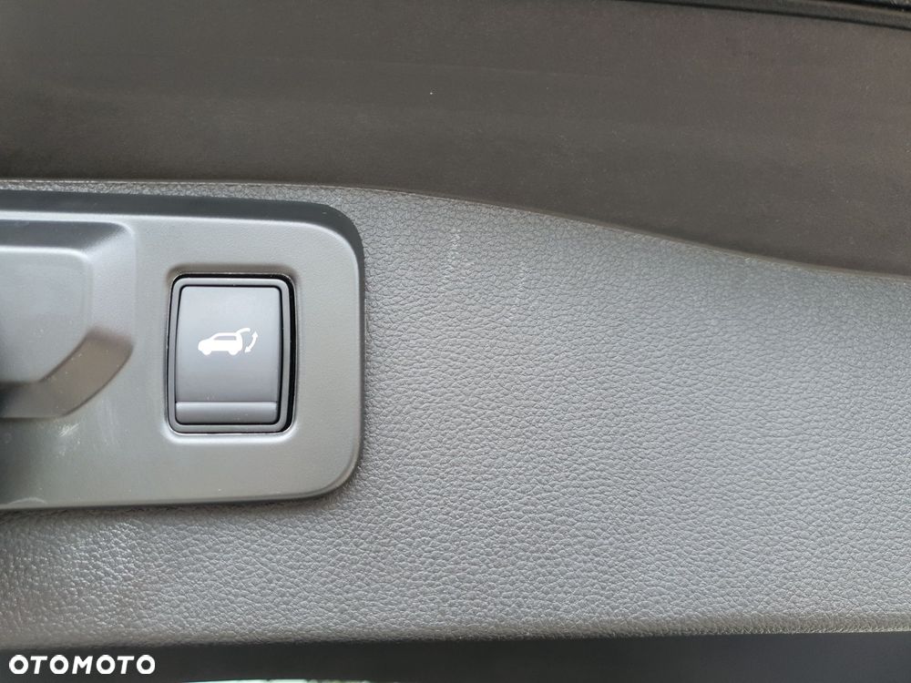 Renault Austral 1.2 E-Tech Full Hybrid 200 Techno MMT - 28