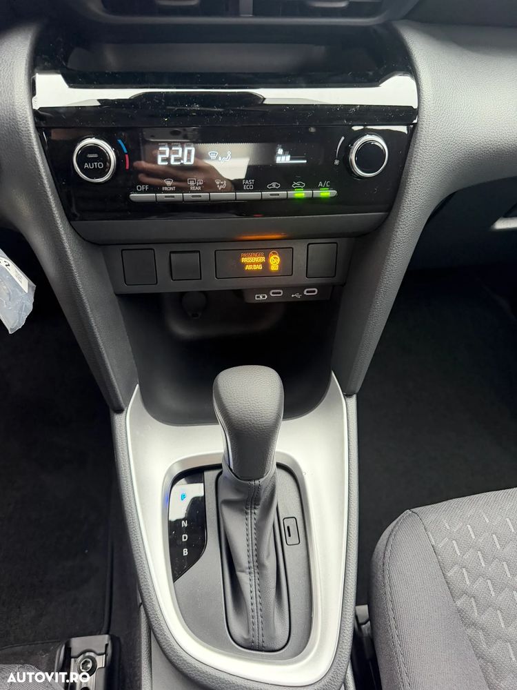 Toyota Yaris Cross 1.5 VVT-i HSD 116 4x2 HEV Active - 12