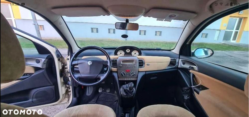 Lancia Ypsilon Y 1.2 8v - 7