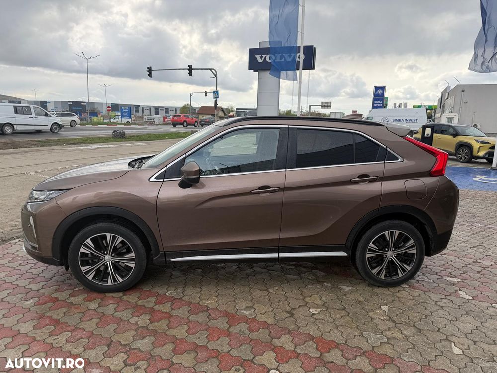 Mitsubishi Eclipse-Cross 1.5-litre 16-valve DOHC MIVEC Intense Aut. - 2