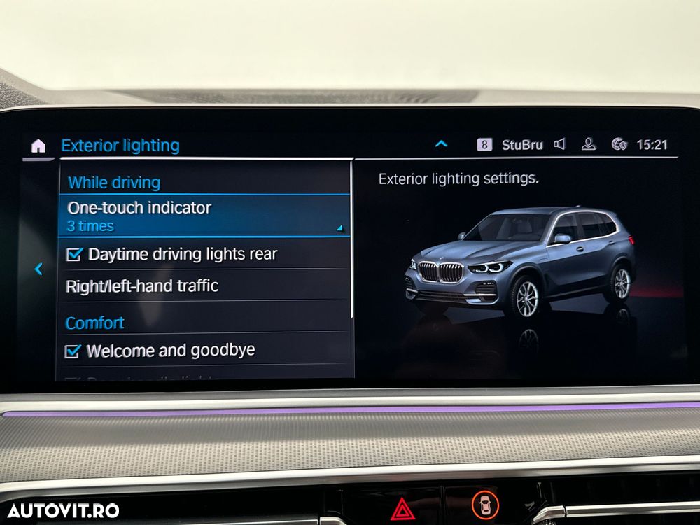 BMW X5 xDrive45e - 36