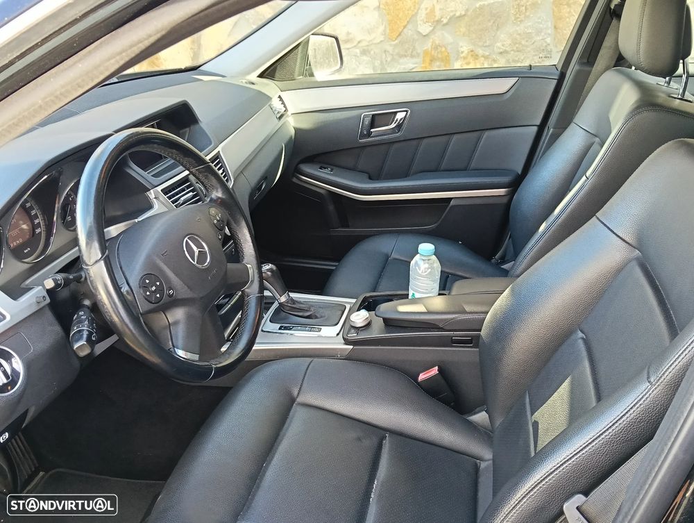 Mercedes-Benz E 250 CGi Avantgarde BlueEfficiency - 2