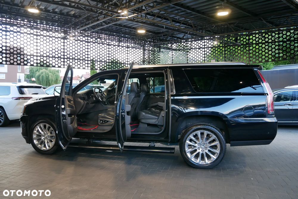 Cadillac Escalade 6.2 V8 ESV Platinum - 6
