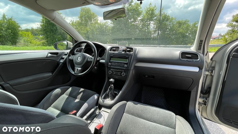Volkswagen Golf VI 1.6 Highline - 14
