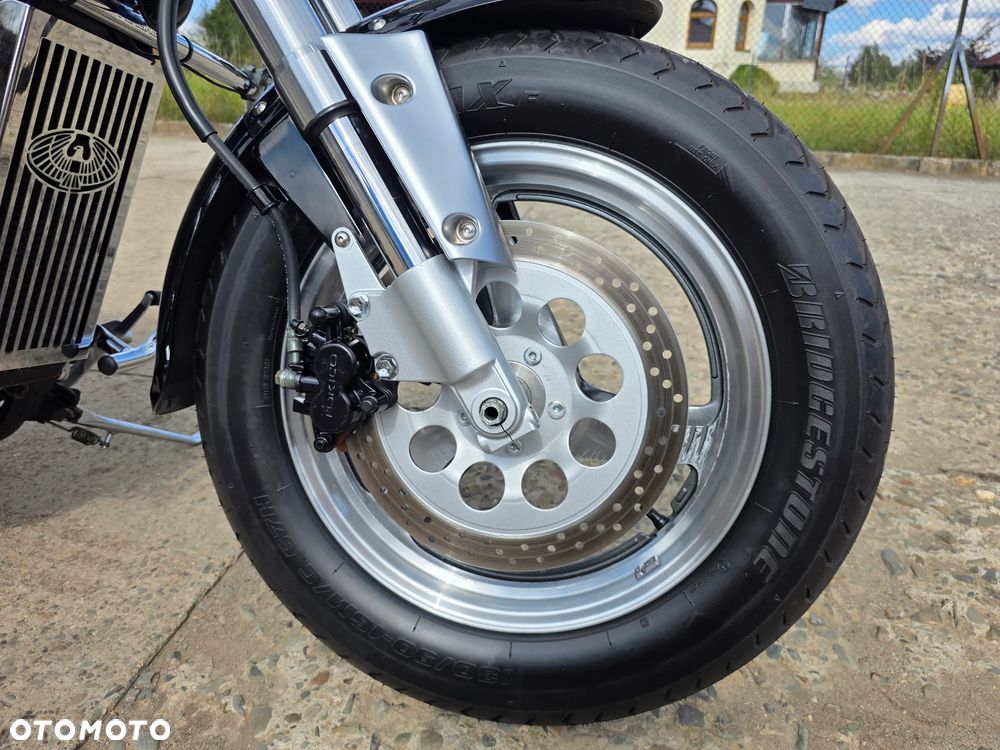 Suzuki VZ - 19