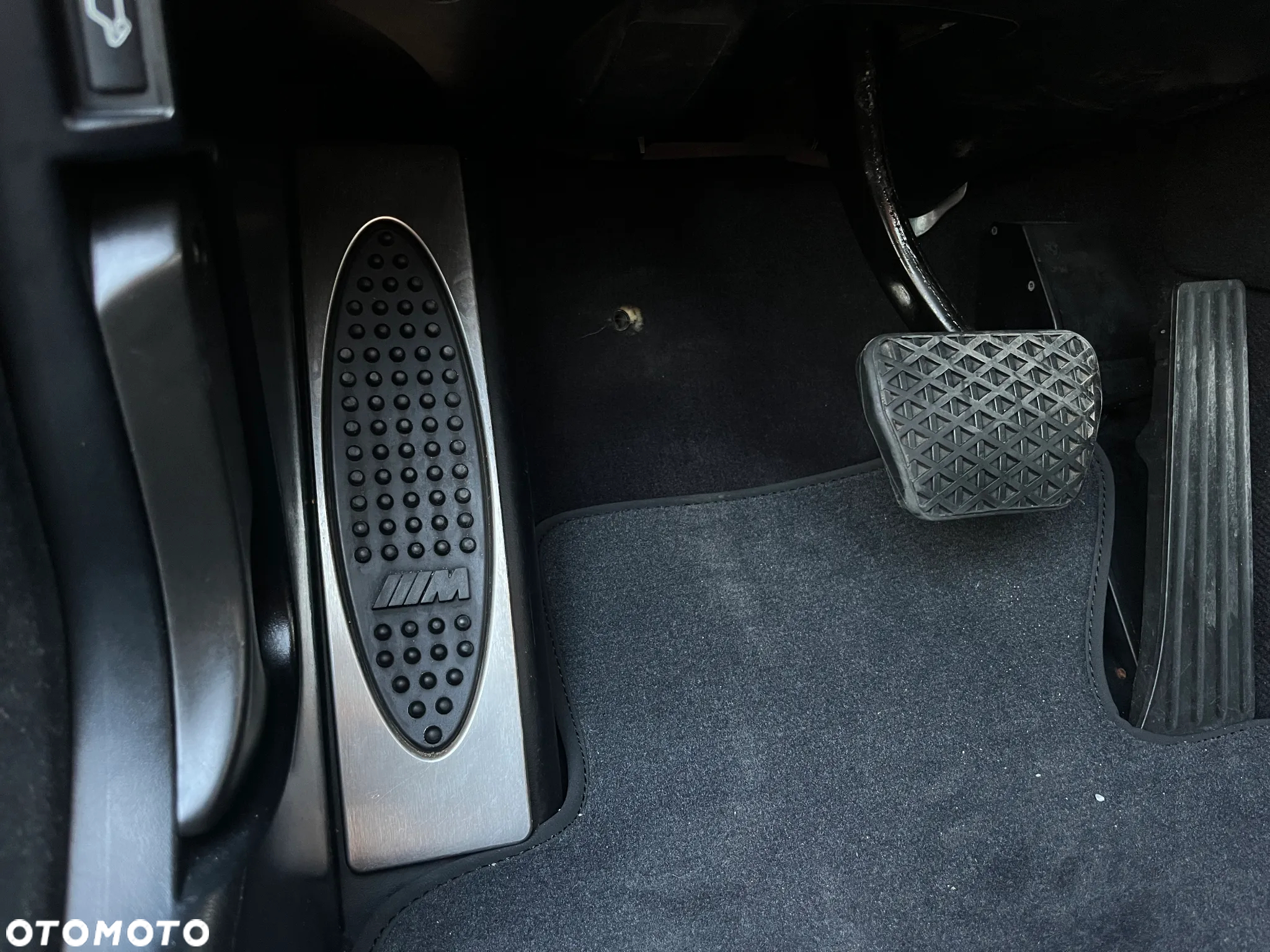 BMW Seria 5 - 32