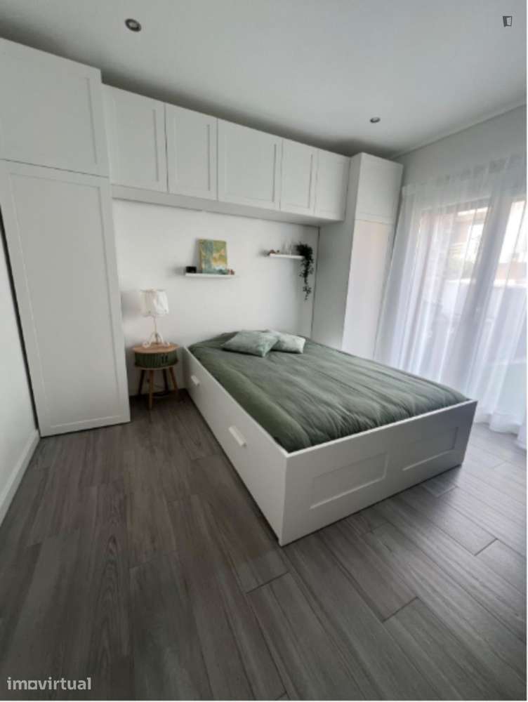 Quarto - localizado em Setubal - Grande imagem: 3/11