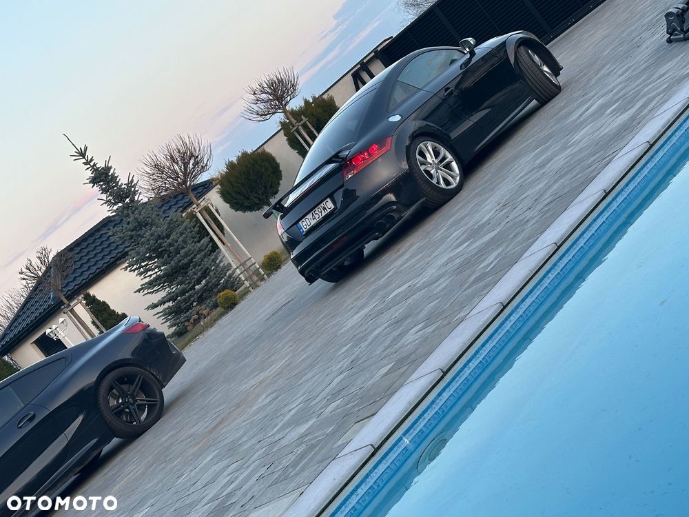 Audi TT S Coupé - 21