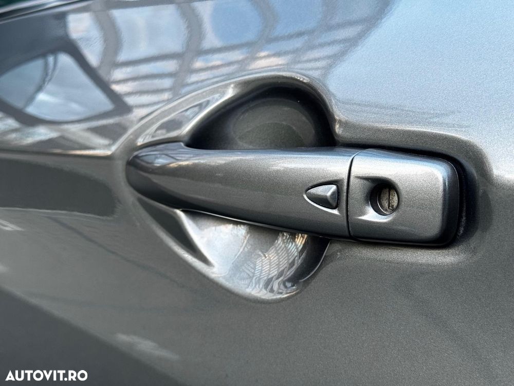 Nissan Qashqai 1.6 DCI TEKNA - 21