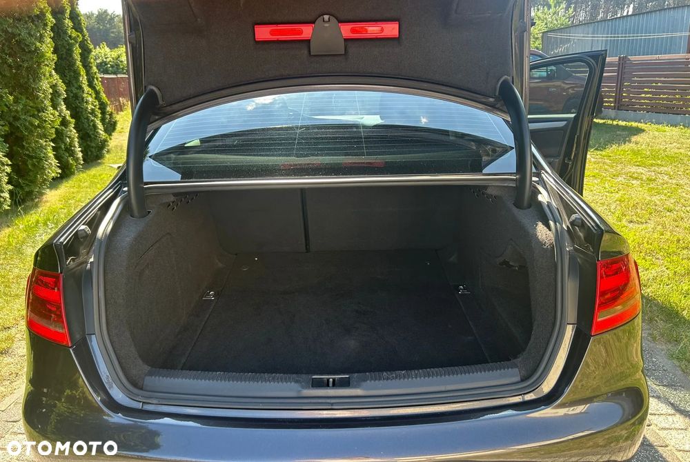 Audi A4 Limousine 2.0 TDI - 14