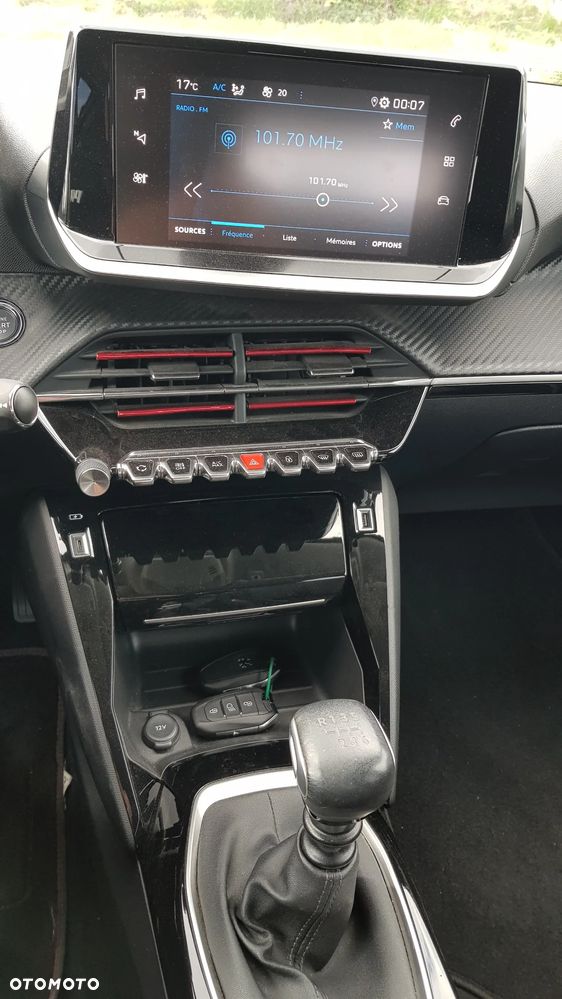 Peugeot 208 1.5 BlueHDi Signature S&S - 11