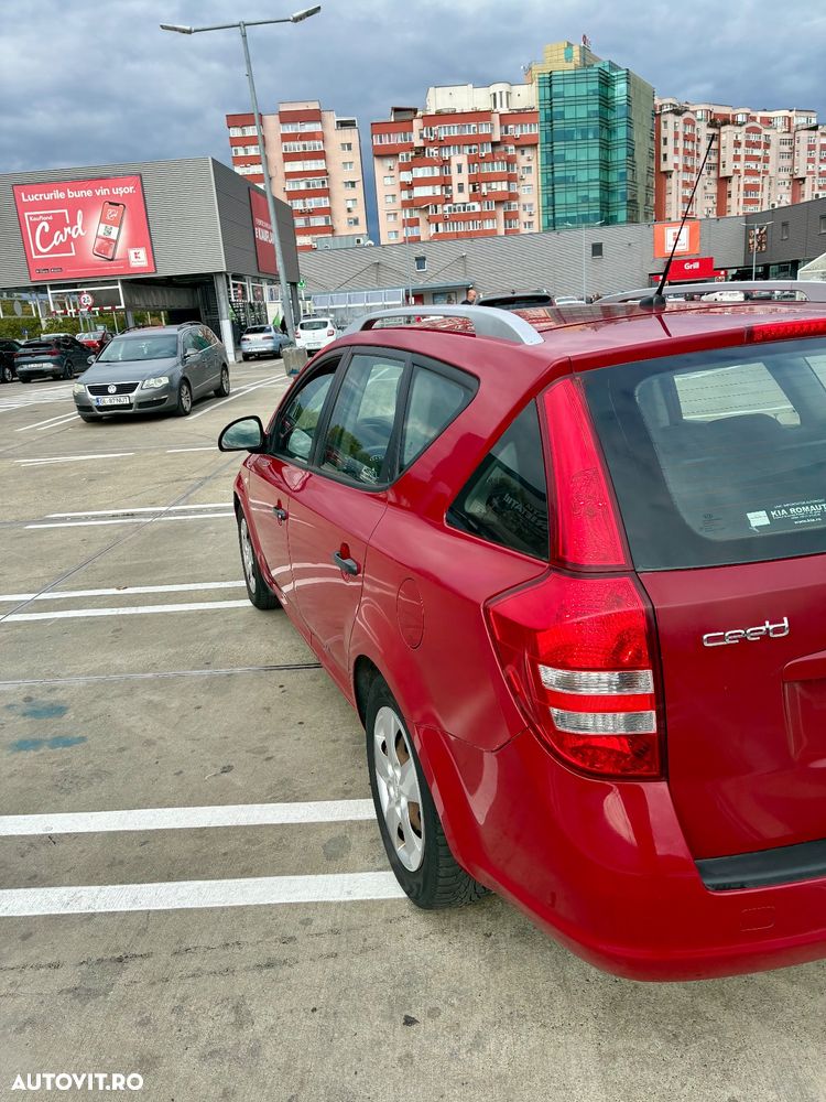 Kia Ceed 1.6 CRDi SW EX - 5