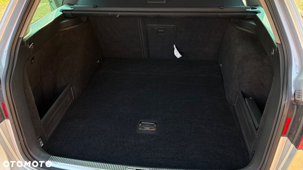 Volkswagen Passat 2.0 TDI DPF Highline DSG - 20