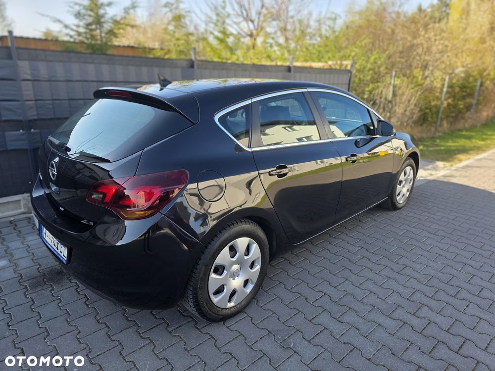 Opel Astra 1.6 Cosmo - 3