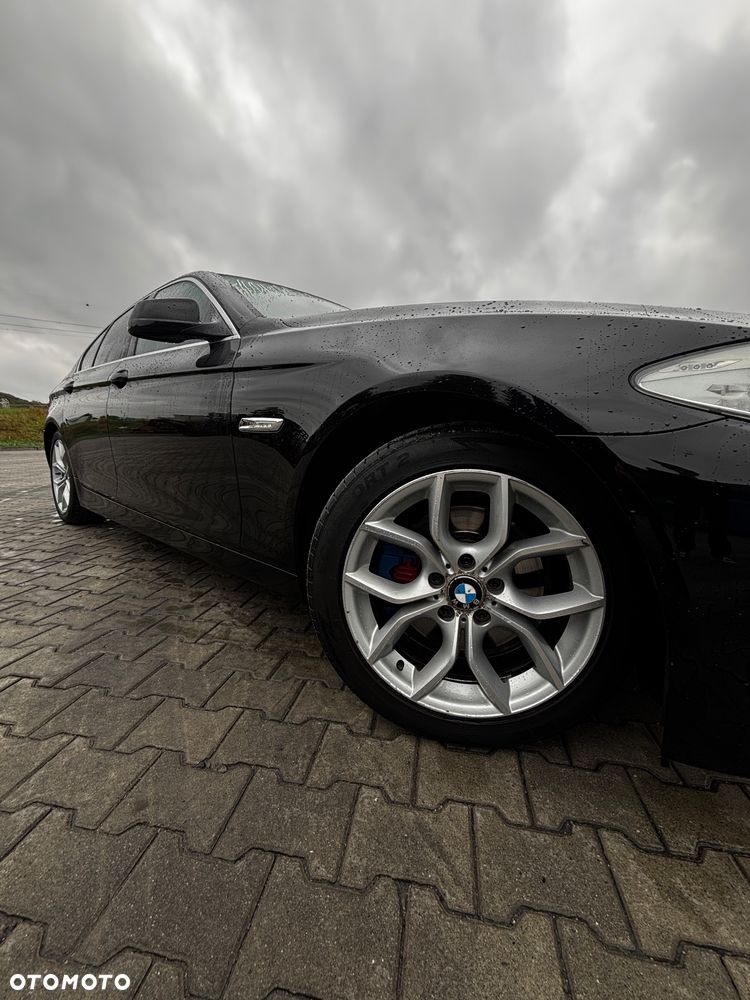 BMW Seria 5 520d - 3